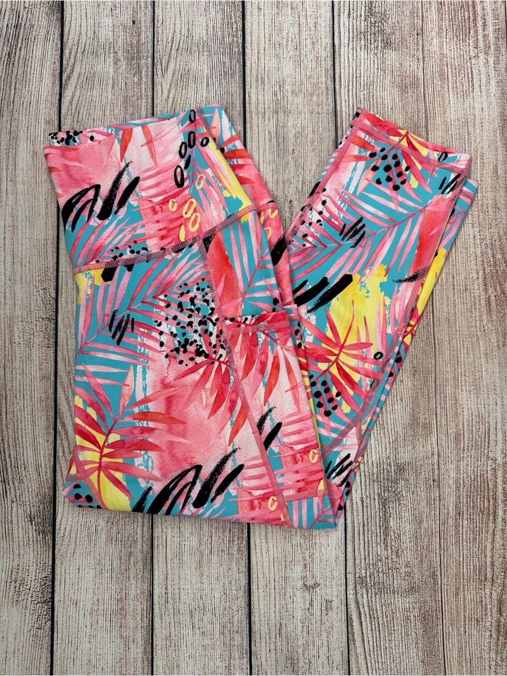 CVG Just Beachy Capri